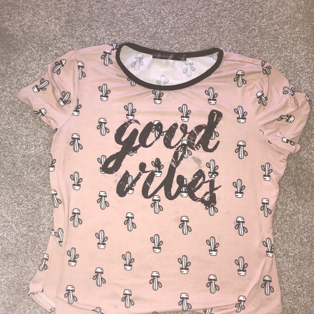 Pink good vibes cactus T-shirt